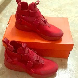 Nike Huarache Big City Shoes